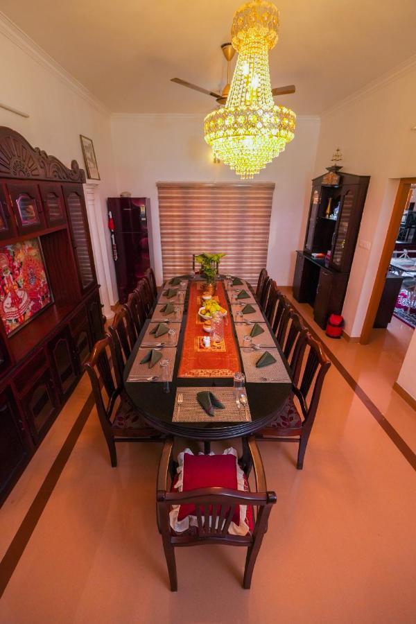 Parudeesa - Heavenly- Luxurious Palace Look-Near Cbd - Kerala - India With Breakfast Kāladi Extérieur photo