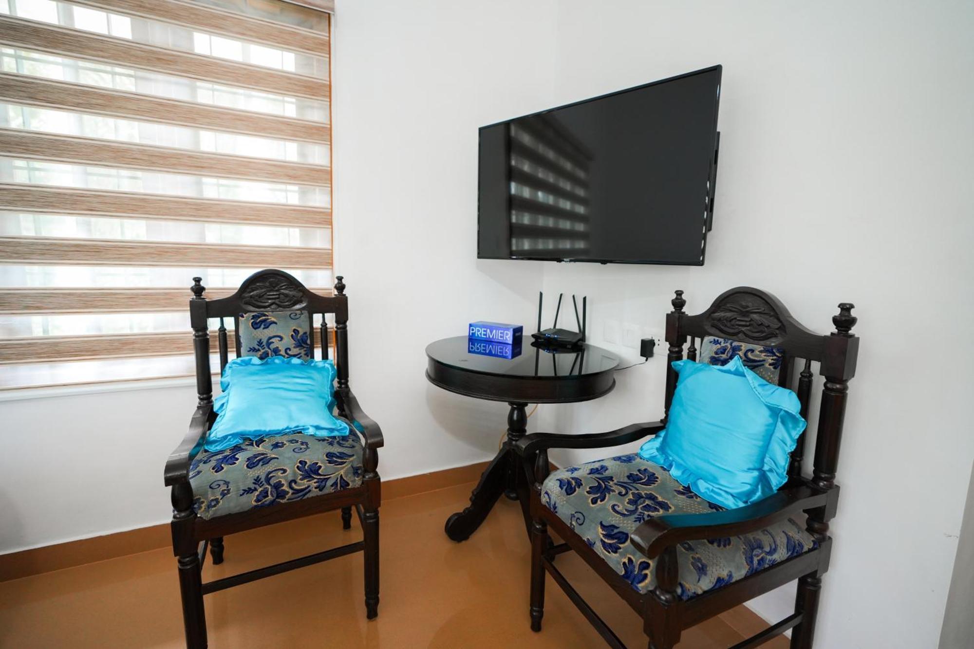 Parudeesa - Heavenly- Luxurious Palace Look-Near Cbd - Kerala - India With Breakfast Kāladi Extérieur photo