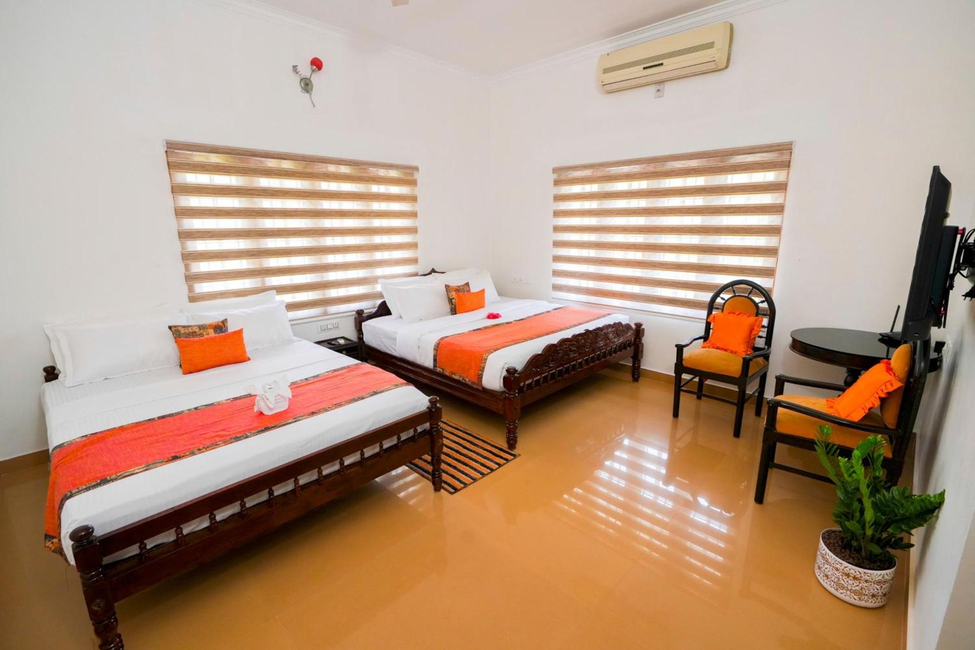 Parudeesa - Heavenly- Luxurious Palace Look-Near Cbd - Kerala - India With Breakfast Kāladi Chambre photo